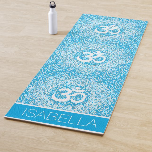 Tapis De Yoga Motif Mandala bleu blanc Om Bliss Personnalisé (En situation)