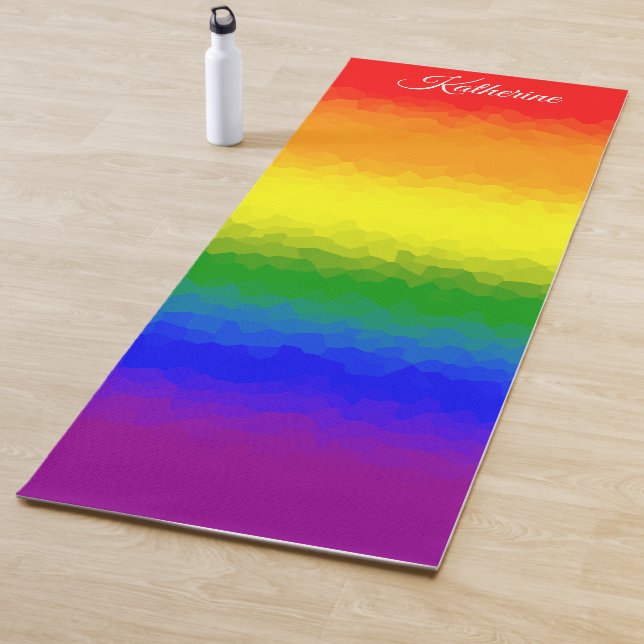 Tapis De Yoga Nom de script mosaïque arc-en-ciel moderne  (En situation)