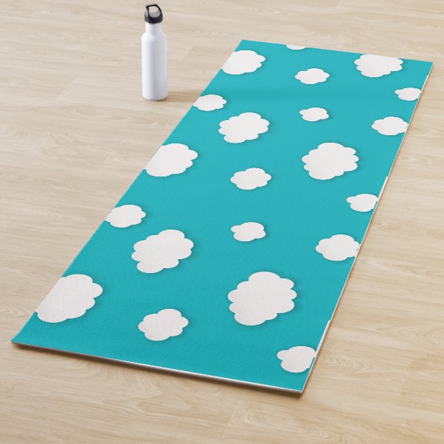 Tapis De Yoga Nuages blancs sur le ciel bleu Yoga Mat - Tranquil (En situation)