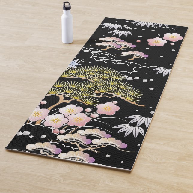 Tapis De Yoga Oeuvre botanique japonaise élégante | (En situation)