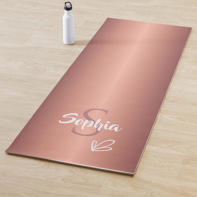 Tapis De Yoga Or rose métal monogramme nom écriture  (En situation)