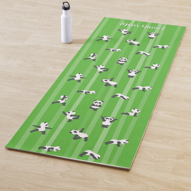 Tapis de yoga Panda Vert Nom personnalisé sur les  (En situation)