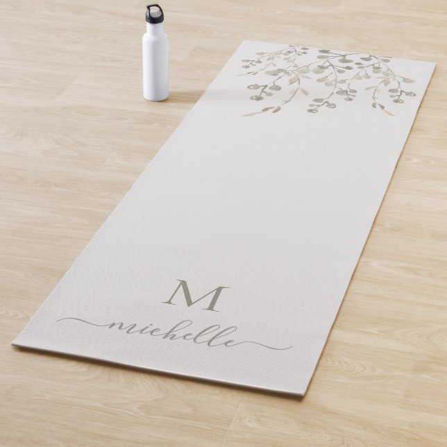 Tapis De Yoga Personalized Botanical Watercolor Monogram Gray (En situation)