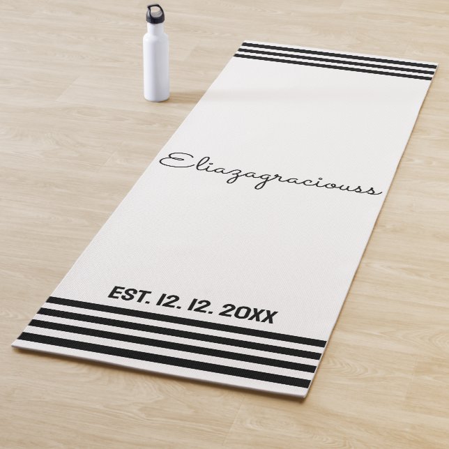 Tapis de yoga personnalisé avec initiale mignonne  (En situation)