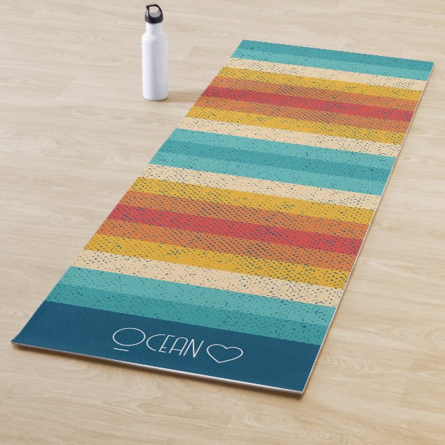 Tapis De Yoga Personnalisé Monogramme Coloré Divisé (En situation)