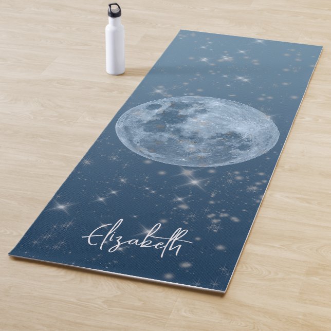 Tapis De Yoga Pleine lune personnalisée Blue Ombre Celestial (En situation)