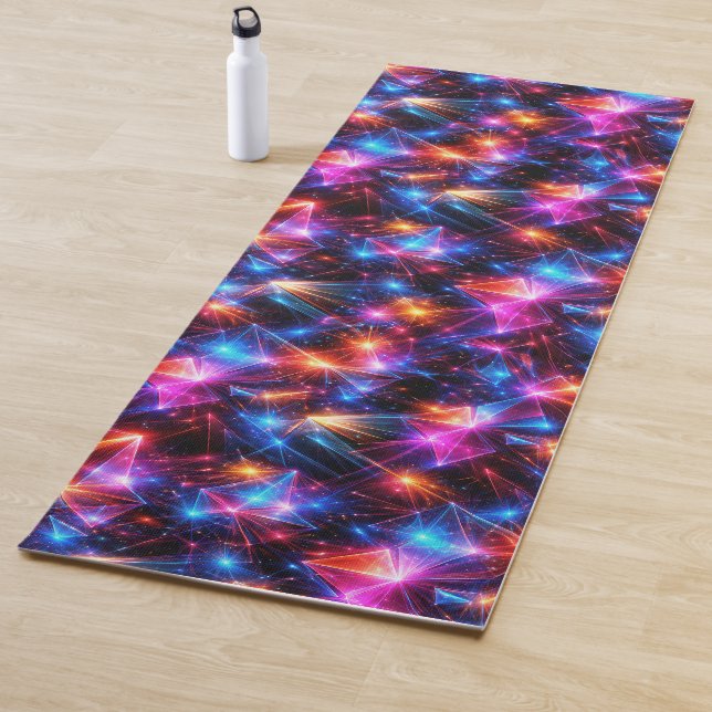 Tapis De Yoga Polygone néon abstrait avec explosions (En situation)