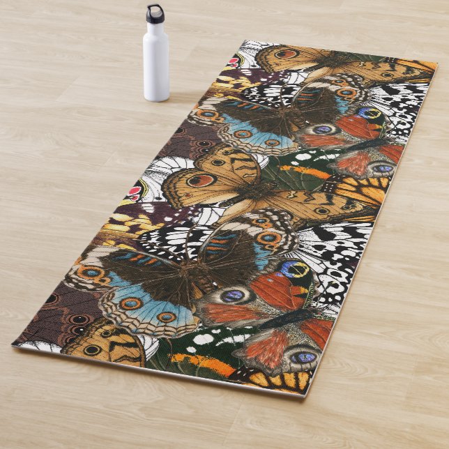 Tapis De Yoga Poster de animal. Ailes papillons. (En situation)