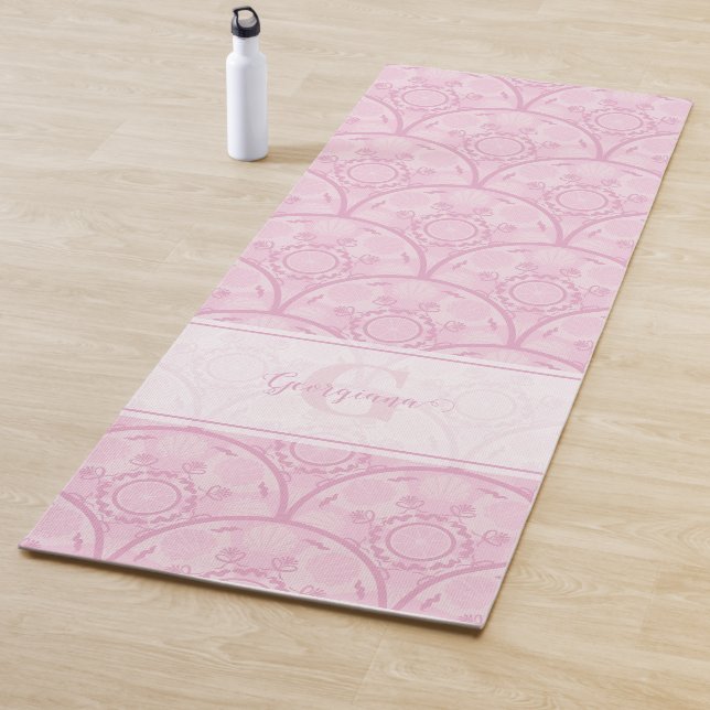 Tapis De Yoga Preppy Personnalisée En Mandala Rose Art Déco (En situation)