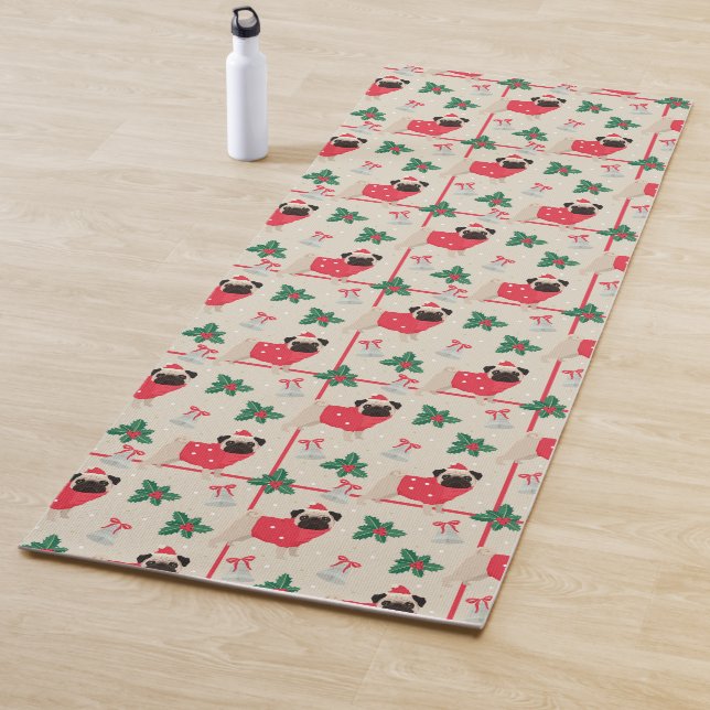 Tapis de yoga Puggy Noël (En situation)