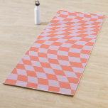 Tapis De Yoga Retro Check Motif Lilac Et Orange Checkerboard<br><div class="desc">Retro À damiers motif - chèque lilas et orange tordu / damier ondulé et déformé.</div>