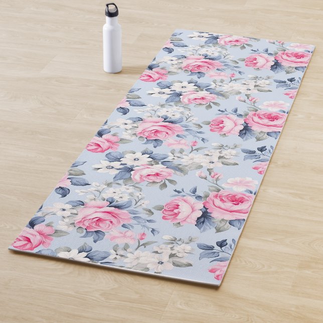 Tapis De Yoga Rose esthétique roses fleurs blanches motif (En situation)