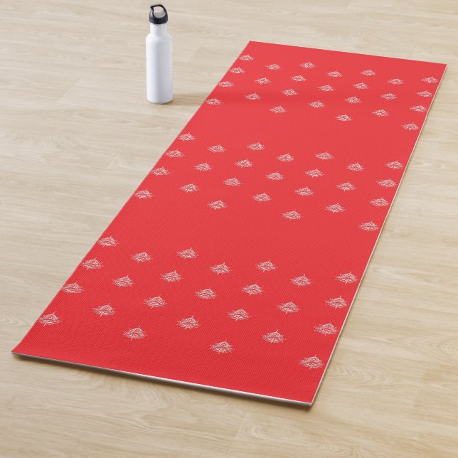 Tapis De Yoga Rouge cerise avec Mandalas (En situation)