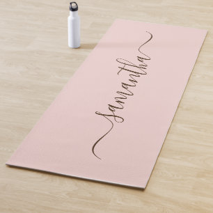 Tapis De Yoga Rouge pastel et élégante signature cursive nom mar