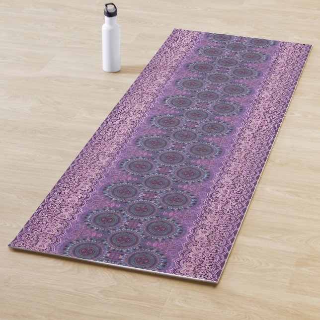 Tapis De Yoga Style Boho pourpre (En situation)