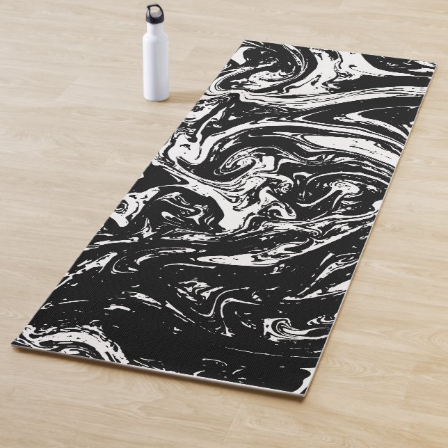 Tapis de Yoga Style Marbre Noir et Blanc (En situation)