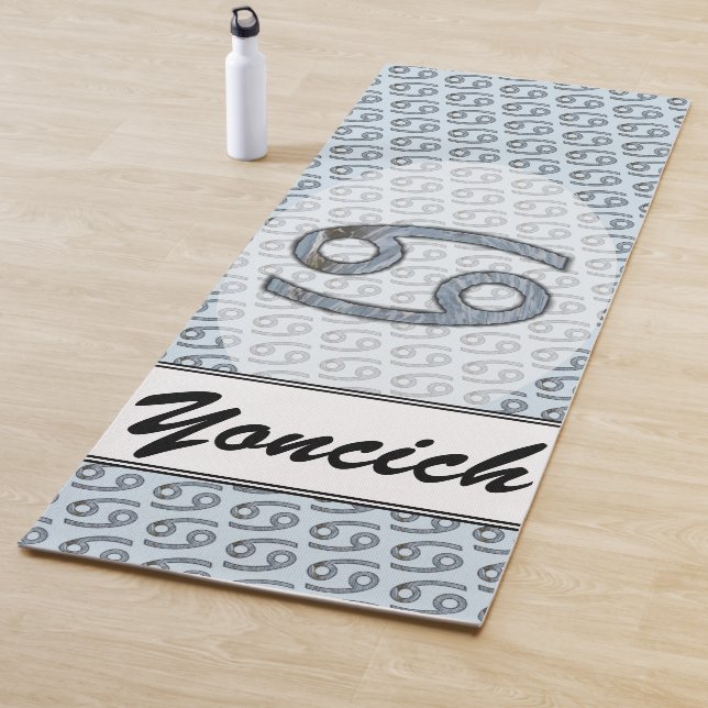 Tapis De Yoga Symbole du cancer Zodiaque Élément par Kenneth Yon (En situation)