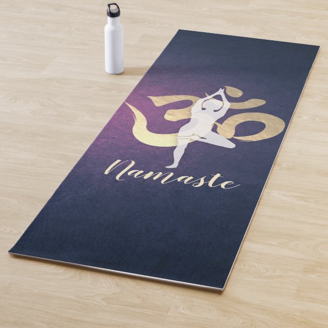 Tapis De Yoga Symbole Om Pose Om Elégant Yoga Foil (En situation)