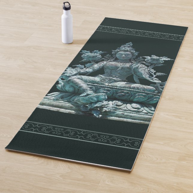 Tapis De Yoga Tara vert (En situation)