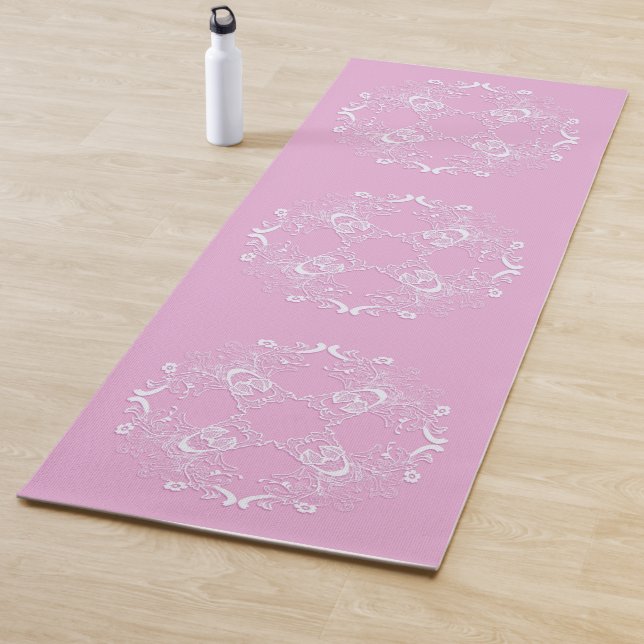Tapis De Yoga Texture rose florale rétro. (En situation)