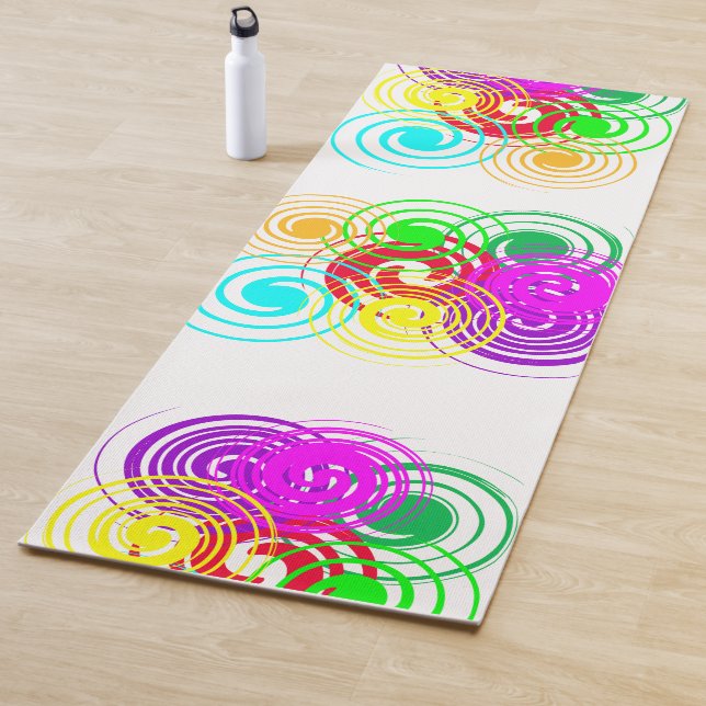 Tapis De Yoga Tourbillons colorés (En situation)