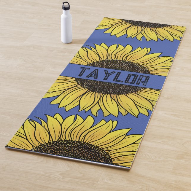 Tapis De Yoga Tournesol sur monogramme solide Nom (En situation)