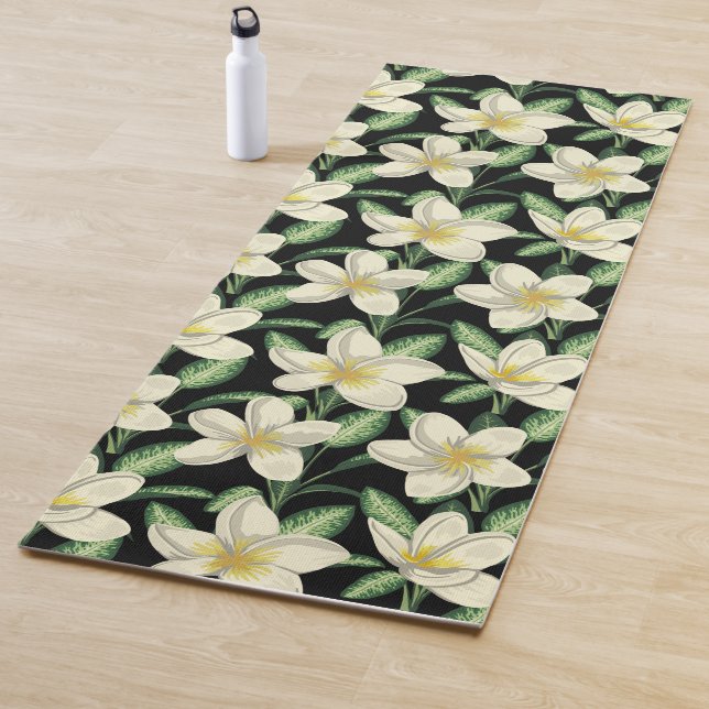 Tapis De Yoga Tropical continu motif fleurs blanches feuille ver (En situation)