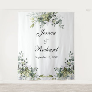 Tapisserie de fond de mariage à l'eucalyptus