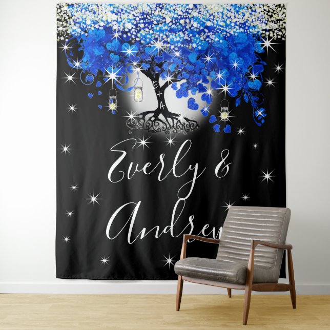 Tapisserie Mariage Boho de l'arbre du coeur bleu (En situation)