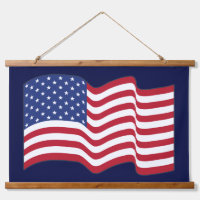 Tapisserie murale à dessus en bois avec drapeau am