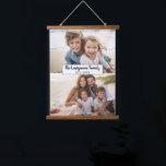 Tapisserie Suspendue 2 Photo Collage Nom de famille - Photos horizontal<br><div class="desc">Utilisez jusqu'à deux photos horizontales ou selfies pour créer un cadeau unique et personnel. Si vous avez besoin d'ajuster les images,  cliquez sur l'outil personnaliser pour apporter des modifications.</div>