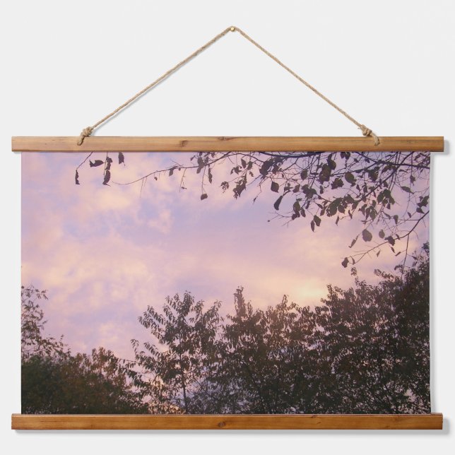 Tapisserie Suspendue Beauty of the Dusk Wood Topped Wall Tapestry (Devant)