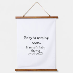 Tapisserie Suspendue Bébé arrive bientôt nom date de la baby shower à l