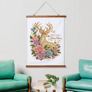 Tapisserie Suspendue Craignez moins, brillez davantage : Cerf floral or