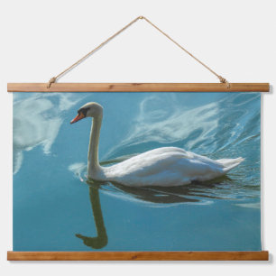 Tapisserie Suspendue Cygne avec reflets nuageux