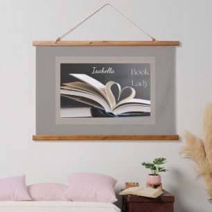 Tapisserie Suspendue Dame du Livre, Cadeau Personnalisé de Lecture pour