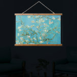 Tapisserie Suspendue Fleurs d'amandes | Vincent Van Gogh<br><div class="desc">Almond Blossoms (1890) de l'artiste néerlandais Vincent van Gogh (1853-1890). Le tableau de Van Gogh's Almond Blossoms présente des fleurs blanches délicates dressées contre un ciel turquoise vibrant, symbolisant une nouvelle vie et un renouveau. Inspiré de l'art japonais, les branches élégantes et les lignes fluides créent un sentiment de sérénité...</div>