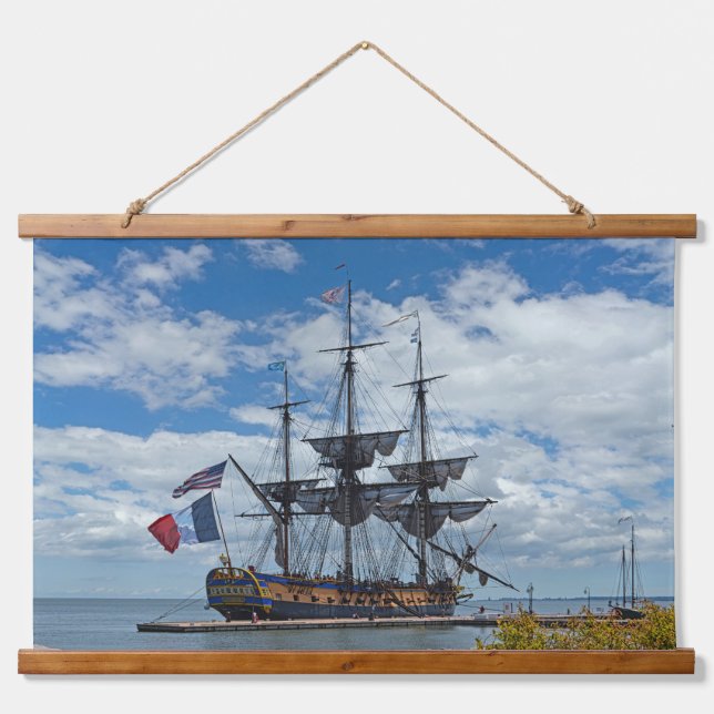 Tapisserie Suspendue Hermione, grand navire français à Yorktown (Devant)