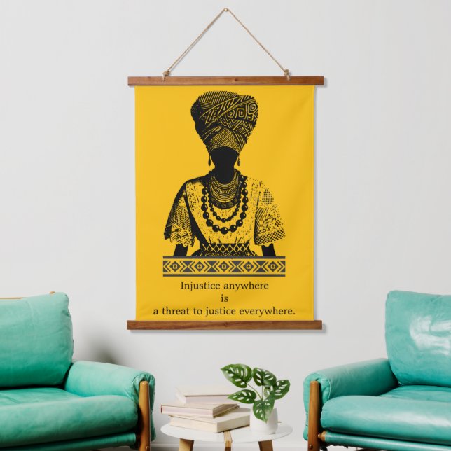 Tapisserie Suspendue Injustice Anywhere Justice Everywhere Wood Wall  (Salon)