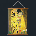 Tapisserie Suspendue L'affiche Kiss by Gustav Klimt Fine Art Imprimer<br><div class="desc">L'art populaire Kiss (Lovers) peint entre 1908 et 1909 par le Symboliste autrichien et artiste Art Nouveau Gustav Klimt (1862-1918)</div>