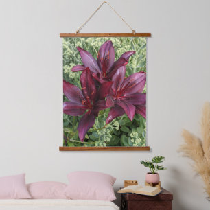 Tapisserie Suspendue Lys d'Asie rouge foncé Floral