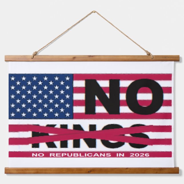 Tapisserie Suspendue "NO kings" Wood Topped Wall Tapestry (Devant)