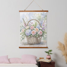 Panier floral à l'aquarelle avec roses et hortensi