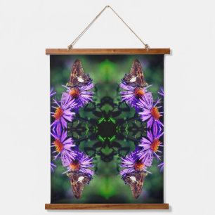 Tapisserie Suspendue Papillon Lady Peint Sur Aster Flower Abstrait