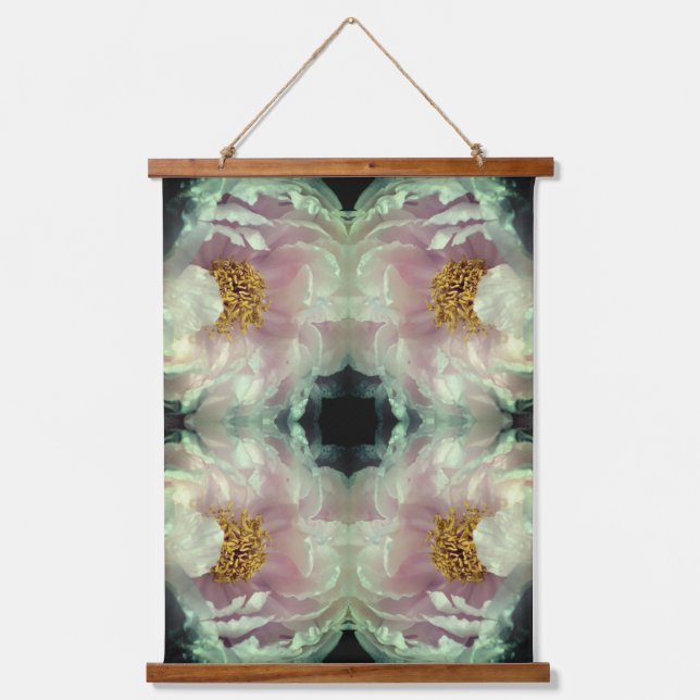 Tapisserie Suspendue Pink Peony Flower Center Abstract Pattern     (Recto)