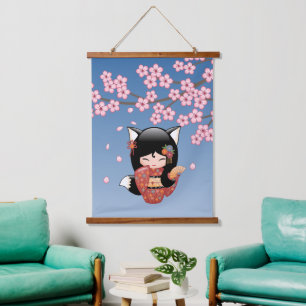 Tapisserie Suspendue Poupée Kokeshi Kitsune - Fille Geisha Renard Noir