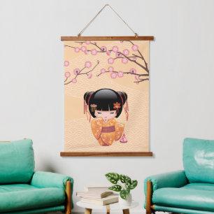 Tapisserie Suspendue Poupée Kokeshi Ume - Fille Geisha Japonaise de la
