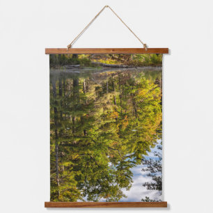 Tapisserie Suspendue Reflets dans l'étang Red Eagle Montagnes Blanche