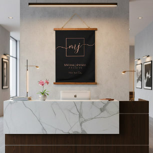 Tapisserie Suspendue Rose Gold Élégant sur Fond Noir