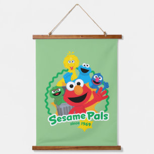 Tapisserie Suspendue Rue Sésame Sesame Pals depuis 1969